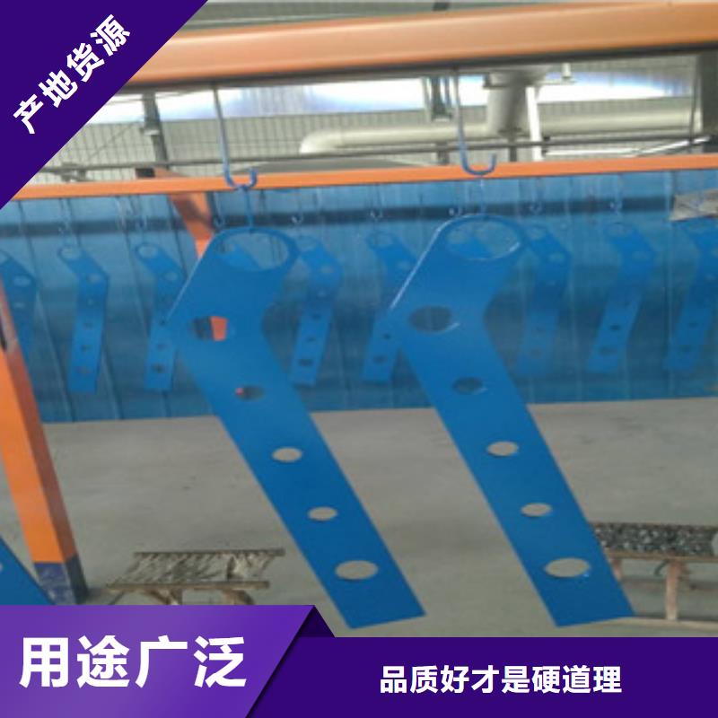 防撞立柱道路隔離護欄專業生產設備多年經驗值得信賴