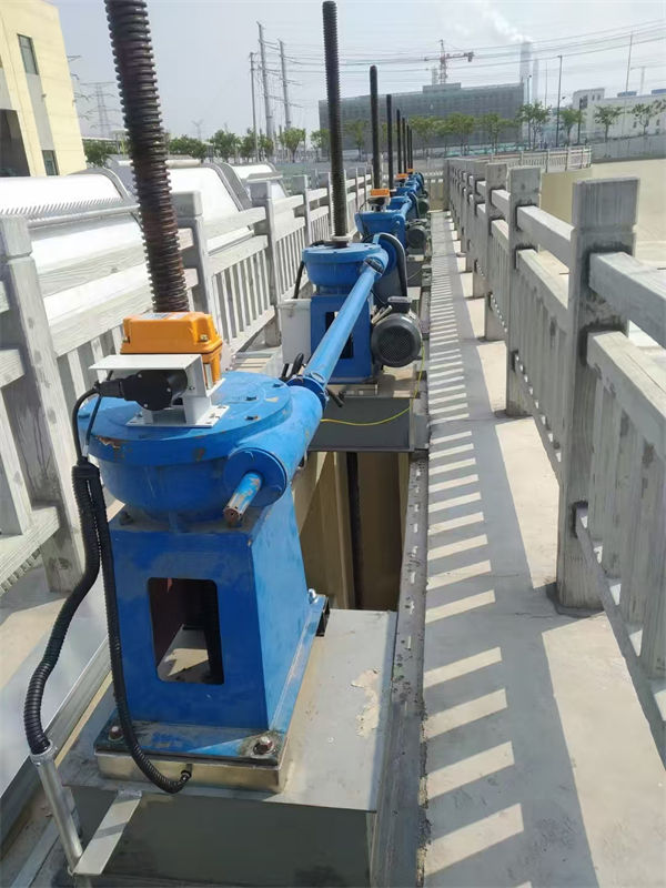 螺桿式啟閉機-搖擺式啟閉機正規廠家