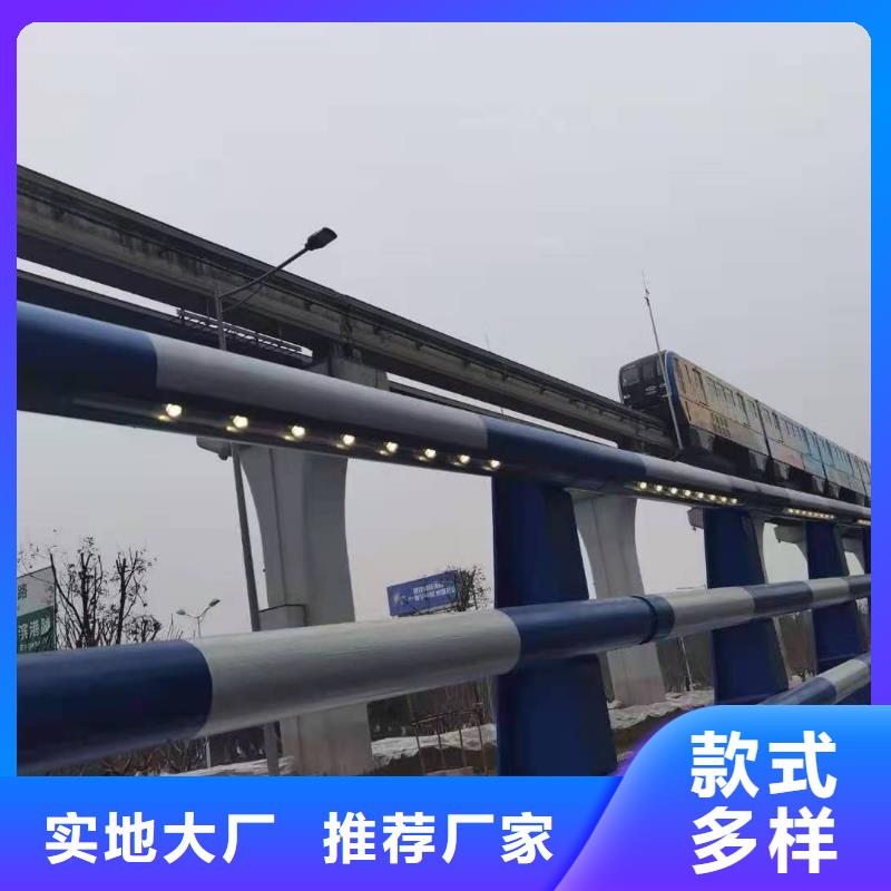 鑄造石仿石護(hù)欄立柱_河道景觀護(hù)欄廠家海量現(xiàn)貨廠家貨源