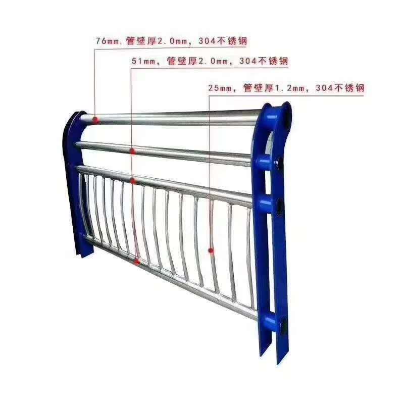 【不銹鋼復合管】,不銹鋼橋梁欄桿產地采購