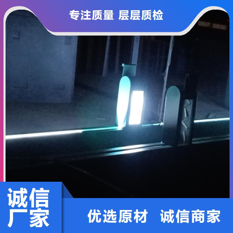 廣告燈箱候車亭解決方案經驗豐富質量放心