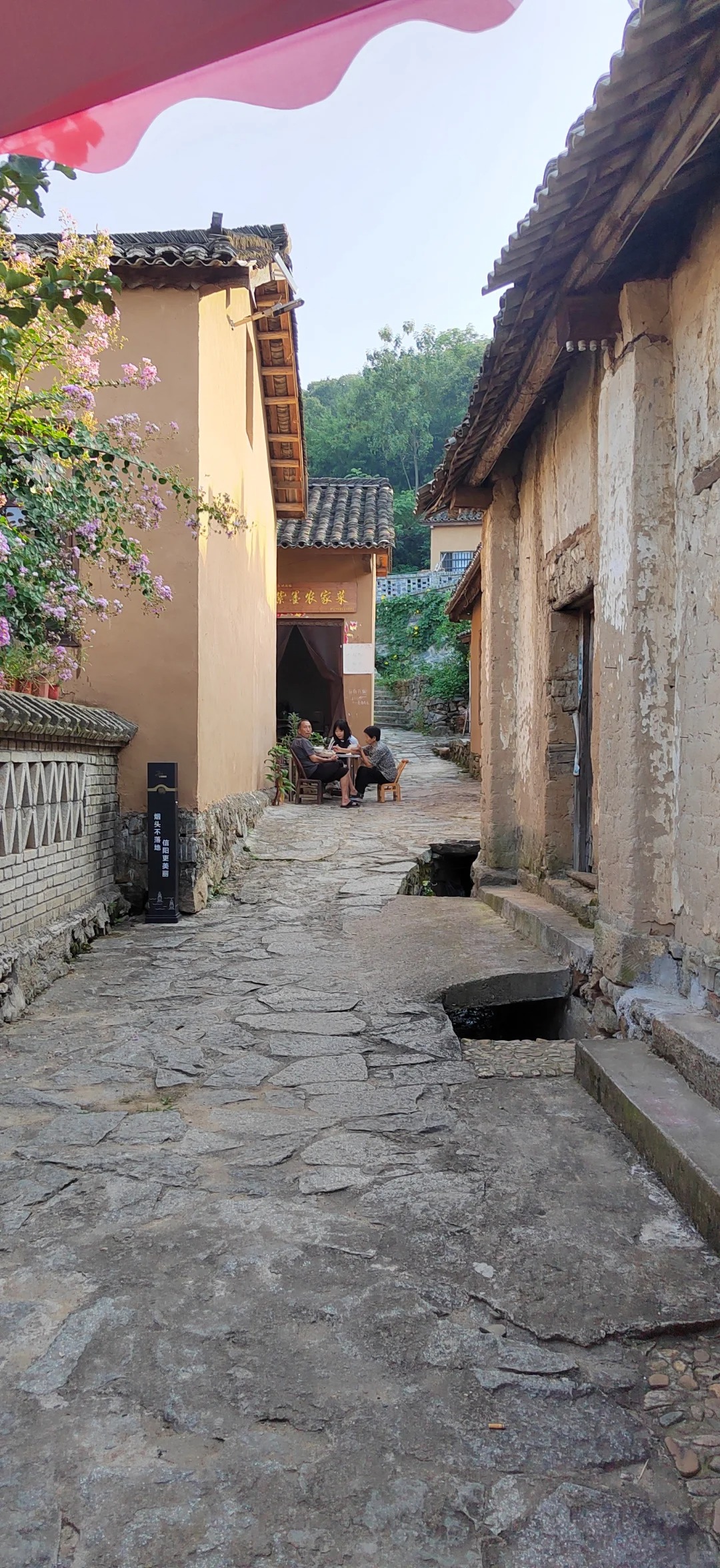 仿泥巴墙稻草漆厂家定制