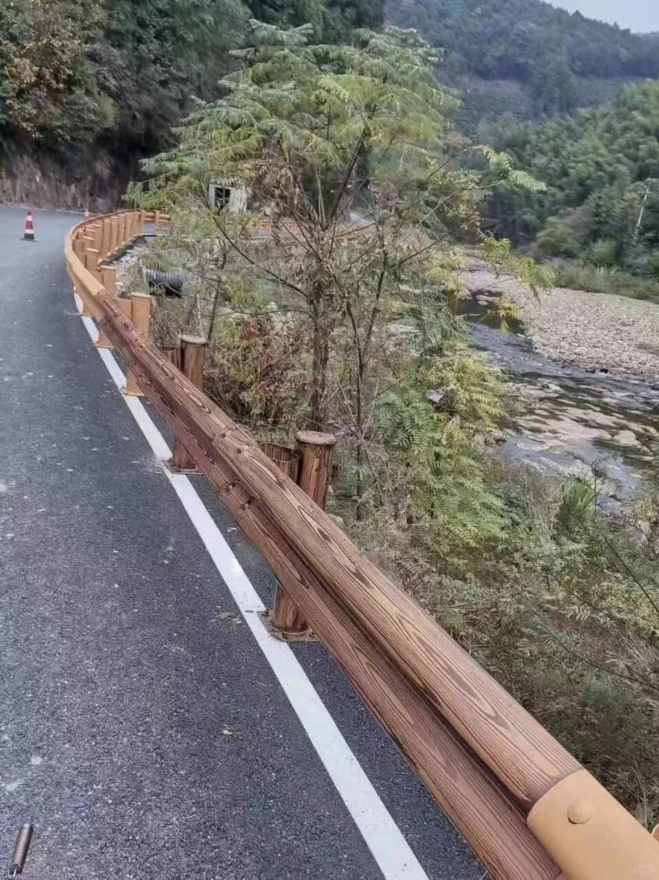 廊架长廊木纹漆厂家电话