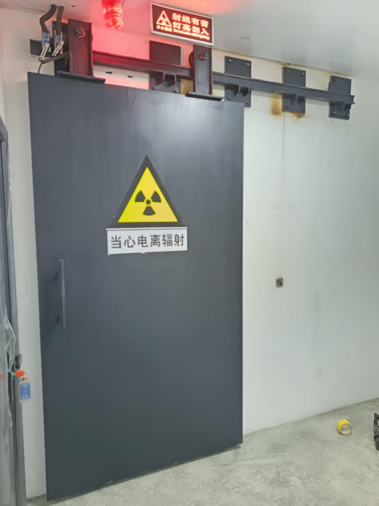 探伤室防护门安装简单